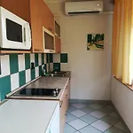 Aal Vendeghaz Διαμέρισμα *