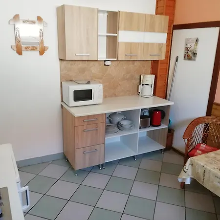Apartment Aal Vendeghaz *