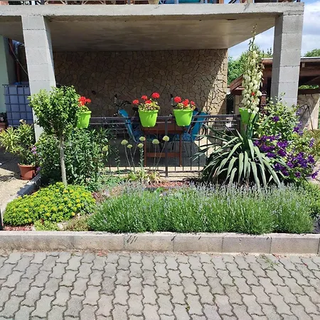 Apartment Aal Vendeghaz